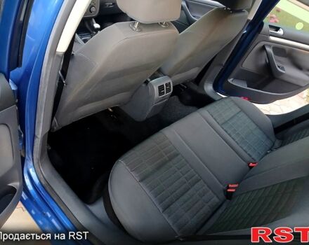 Синий Фольксваген Гольф, объемом двигателя 1.6 л и пробегом 246 тыс. км за 6100 $, фото 8 на Automoto.ua