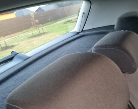 Фольксваген Гольф 2007 в Луцке на Automoto.ua Синий Фольксваген Гольф, объемом двигателя 1.6 л и пробегом 174 тыс. км за 6100 $, фото 17 на Automoto.ua