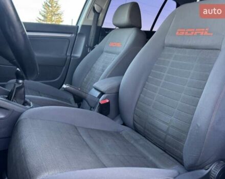 Синий Фольксваген Гольф, объемом двигателя 1.4 л и пробегом 185 тыс. км за 5650 $, фото 50 на Automoto.ua