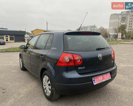 Синий Фольксваген Гольф, объемом двигателя 1.6 л и пробегом 230 тыс. км за 5950 $, фото 5 на Automoto.ua