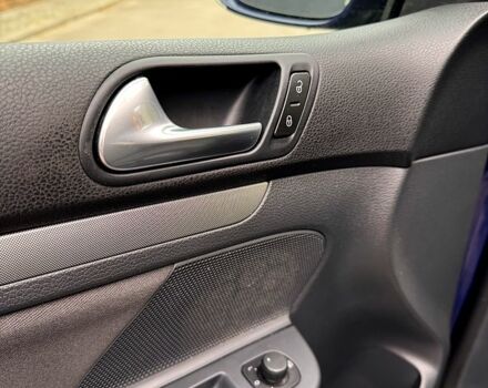 Синій Фольксваген Гольф, об'ємом двигуна 1.4 л та пробігом 237 тис. км за 6100 $, фото 5 на Automoto.ua