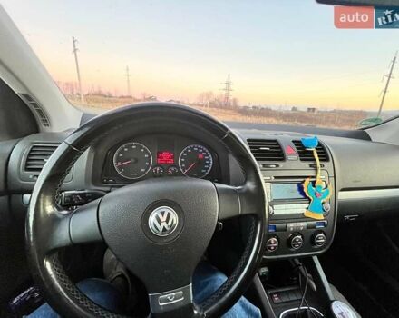 Синий Фольксваген Гольф, объемом двигателя 1.39 л и пробегом 186 тыс. км за 5700 $, фото 19 на Automoto.ua