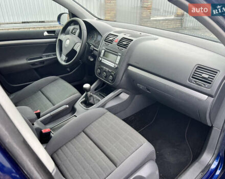 Синій Фольксваген Гольф, об'ємом двигуна 1.6 л та пробігом 161 тис. км за 5300 $, фото 11 на Automoto.ua