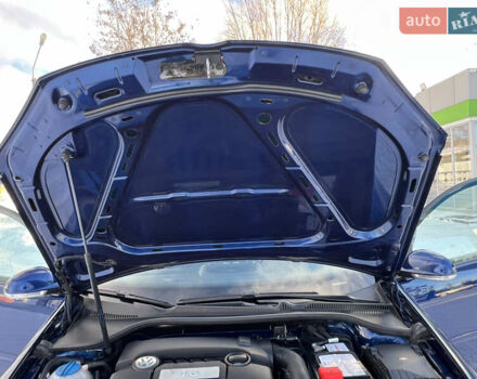 Синий Фольксваген Гольф, объемом двигателя 1.6 л и пробегом 235 тыс. км за 5999 $, фото 54 на Automoto.ua