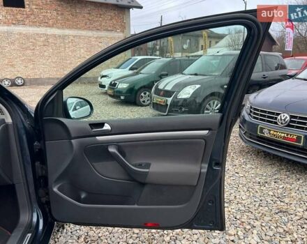 Синий Фольксваген Гольф, объемом двигателя 1.4 л и пробегом 250 тыс. км за 5999 $, фото 12 на Automoto.ua