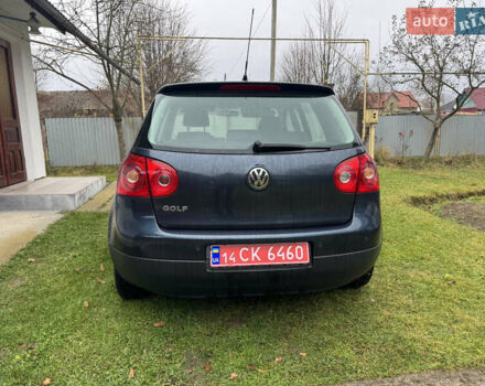 Синий Фольксваген Гольф, объемом двигателя 1.4 л и пробегом 205 тыс. км за 5096 $, фото 3 на Automoto.ua