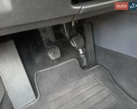 Синий Фольксваген Гольф, объемом двигателя 1.4 л и пробегом 200 тыс. км за 5850 $, фото 17 на Automoto.ua