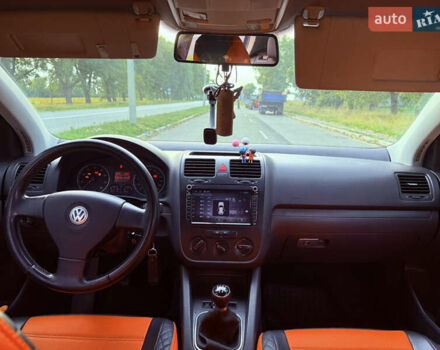 Синій Фольксваген Гольф, об'ємом двигуна 1.39 л та пробігом 310 тис. км за 5500 $, фото 8 на Automoto.ua
