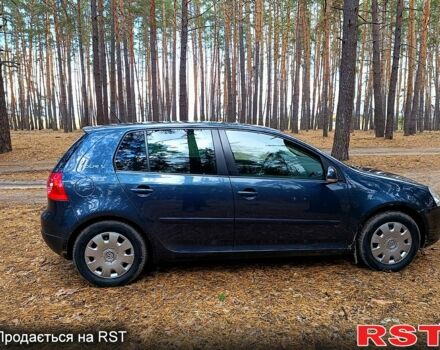 Синий Фольксваген Гольф, объемом двигателя 1.6 л и пробегом 223 тыс. км за 6200 $, фото 4 на Automoto.ua