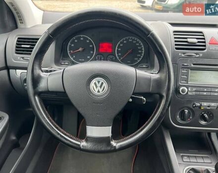 Синий Фольксваген Гольф, объемом двигателя 1.4 л и пробегом 250 тыс. км за 5999 $, фото 20 на Automoto.ua