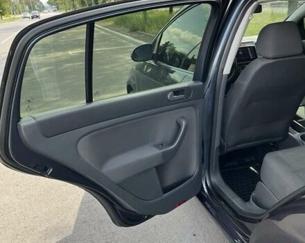 Синий Фольксваген Гольф, объемом двигателя 1.6 л и пробегом 276 тыс. км за 6750 $, фото 9 на Automoto.ua