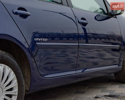 Синий Фольксваген Гольф, объемом двигателя 1.6 л и пробегом 252 тыс. км за 6199 $, фото 21 на Automoto.ua