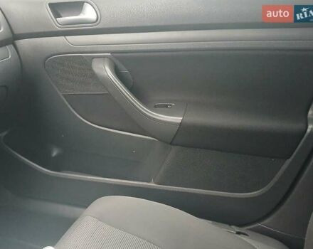 Синий Фольксваген Гольф, объемом двигателя 1.4 л и пробегом 172 тыс. км за 4899 $, фото 63 на Automoto.ua