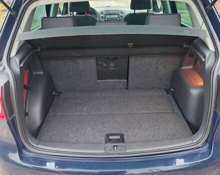 Синий Фольксваген Гольф, объемом двигателя 1.6 л и пробегом 219 тыс. км за 6800 $, фото 1 на Automoto.ua