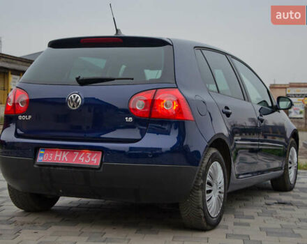 Синий Фольксваген Гольф, объемом двигателя 1.6 л и пробегом 252 тыс. км за 6199 $, фото 18 на Automoto.ua
