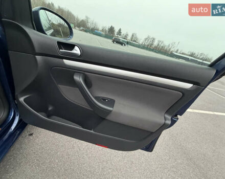 Синій Фольксваген Гольф, об'ємом двигуна 1.6 л та пробігом 174 тис. км за 7200 $, фото 34 на Automoto.ua