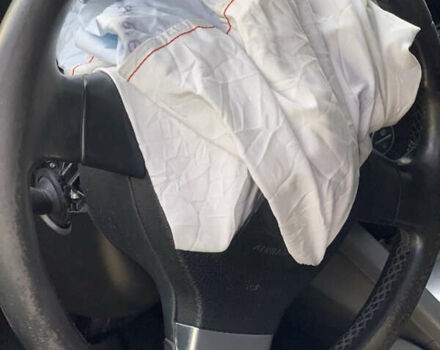 Синий Фольксваген Гольф, объемом двигателя 1.6 л и пробегом 200 тыс. км за 3000 $, фото 4 на Automoto.ua