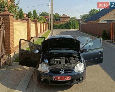 Фольксваген Гольф 2008 в Александрие на Automoto.ua Синий Фольксваген Гольф, объемом двигателя 0 л и пробегом 210 тыс. км за 6350 $, фото 3 на Automoto.ua