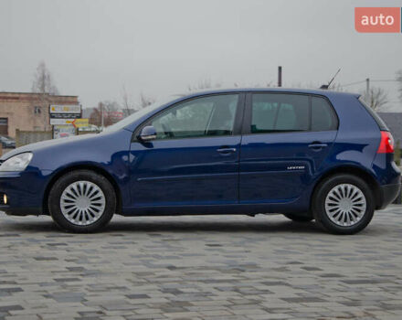 Синий Фольксваген Гольф, объемом двигателя 1.6 л и пробегом 252 тыс. км за 6199 $, фото 11 на Automoto.ua