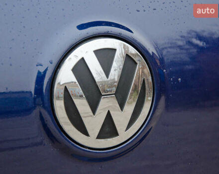 Синий Фольксваген Гольф, объемом двигателя 1.6 л и пробегом 252 тыс. км за 6199 $, фото 36 на Automoto.ua