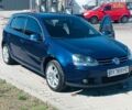 Синий Фольксваген Гольф, объемом двигателя 1.39 л и пробегом 292 тыс. км за 5300 $, фото 1 на Automoto.ua