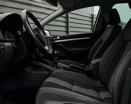 Синій Фольксваген Гольф, об'ємом двигуна 1.6 л та пробігом 200 тис. км за 6999 $, фото 33 на Automoto.ua