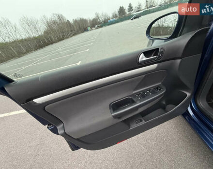 Синій Фольксваген Гольф, об'ємом двигуна 1.6 л та пробігом 174 тис. км за 7200 $, фото 30 на Automoto.ua