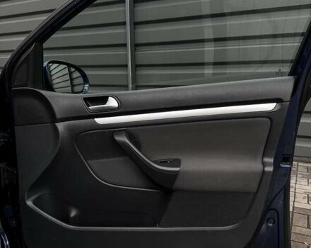 Синій Фольксваген Гольф, об'ємом двигуна 1.6 л та пробігом 200 тис. км за 6999 $, фото 26 на Automoto.ua