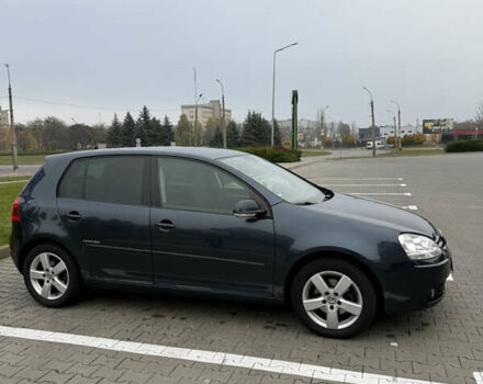 Синий Фольксваген Гольф, объемом двигателя 1.6 л и пробегом 205 тыс. км за 6300 $, фото 4 на Automoto.ua