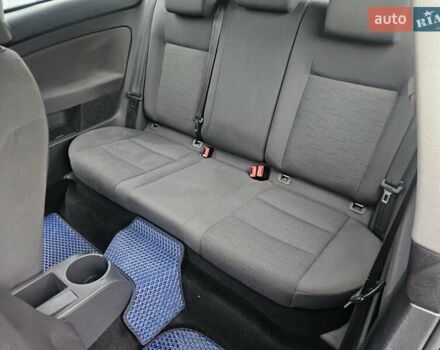 Синій Фольксваген Гольф, об'ємом двигуна 1.39 л та пробігом 226 тис. км за 4800 $, фото 38 на Automoto.ua