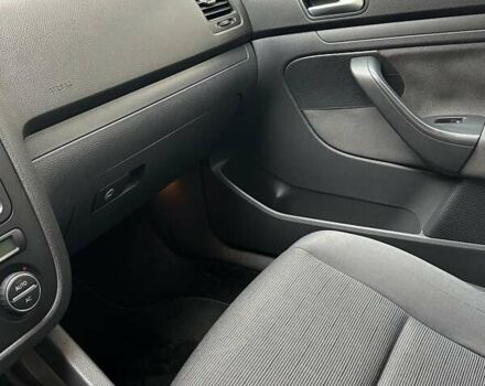 Синий Фольксваген Гольф, объемом двигателя 1.39 л и пробегом 230 тыс. км за 5500 $, фото 13 на Automoto.ua