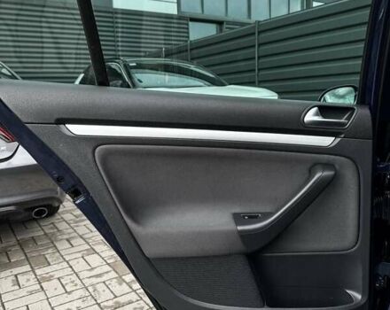 Синій Фольксваген Гольф, об'ємом двигуна 1.6 л та пробігом 200 тис. км за 6999 $, фото 34 на Automoto.ua