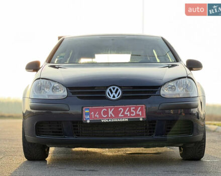 Синій Фольксваген Гольф, об'ємом двигуна 1.6 л та пробігом 215 тис. км за 8199 $, фото 8 на Automoto.ua