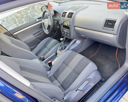 Синій Фольксваген Гольф, об'ємом двигуна 1.4 л та пробігом 196 тис. км за 6100 $, фото 11 на Automoto.ua