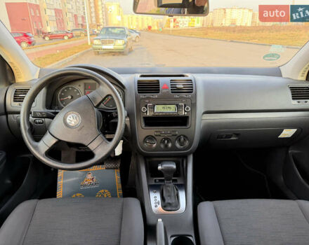 Синій Фольксваген Гольф, об'ємом двигуна 1.6 л та пробігом 215 тис. км за 8199 $, фото 39 на Automoto.ua