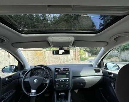 Синий Фольксваген Гольф, объемом двигателя 1.6 л и пробегом 217 тыс. км за 6750 $, фото 7 на Automoto.ua