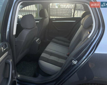 Синий Фольксваген Гольф, объемом двигателя 1.4 л и пробегом 228 тыс. км за 5499 $, фото 40 на Automoto.ua