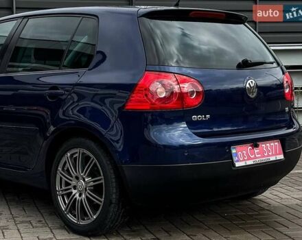 Синій Фольксваген Гольф, об'ємом двигуна 1.6 л та пробігом 200 тис. км за 6999 $, фото 2 на Automoto.ua