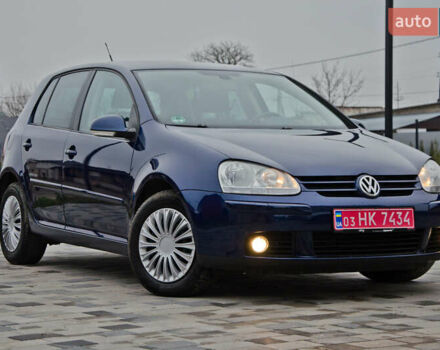 Синий Фольксваген Гольф, объемом двигателя 1.6 л и пробегом 252 тыс. км за 6199 $, фото 2 на Automoto.ua