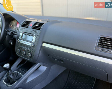 Синий Фольксваген Гольф, объемом двигателя 1.4 л и пробегом 198 тыс. км за 5999 $, фото 13 на Automoto.ua