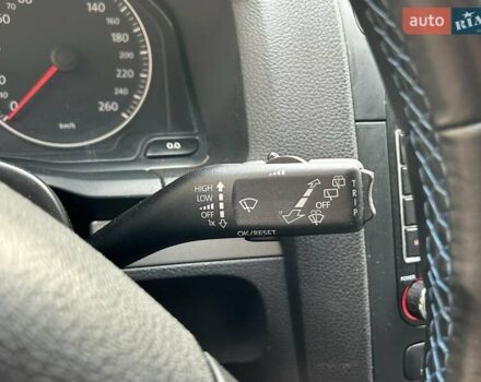 Синий Фольксваген Гольф, объемом двигателя 1.6 л и пробегом 231 тыс. км за 5700 $, фото 27 на Automoto.ua