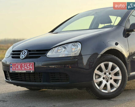 Синій Фольксваген Гольф, об'ємом двигуна 1.6 л та пробігом 215 тис. км за 8199 $, фото 57 на Automoto.ua