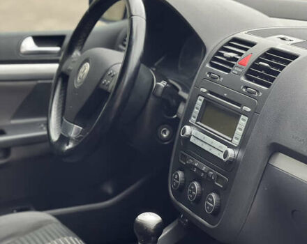 Синий Фольксваген Гольф, объемом двигателя 1.6 л и пробегом 237 тыс. км за 6700 $, фото 20 на Automoto.ua