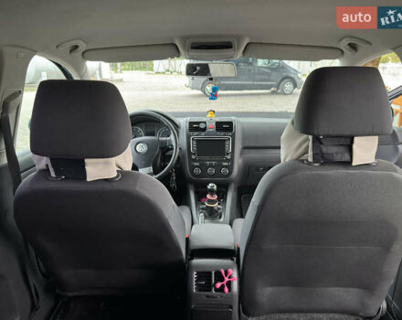 Синий Фольксваген Гольф, объемом двигателя 1.6 л и пробегом 250 тыс. км за 6200 $, фото 22 на Automoto.ua