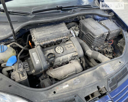 Синій Фольксваген Гольф, об'ємом двигуна 1.39 л та пробігом 249 тис. км за 5099 $, фото 13 на Automoto.ua
