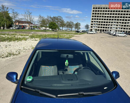 Синій Фольксваген Гольф, об'ємом двигуна 1.6 л та пробігом 231 тис. км за 5900 $, фото 9 на Automoto.ua