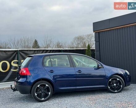 Синий Фольксваген Гольф, объемом двигателя 1.6 л и пробегом 197 тыс. км за 5777 $, фото 19 на Automoto.ua