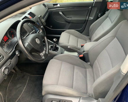 Синій Фольксваген Гольф, об'ємом двигуна 1.4 л та пробігом 208 тис. км за 6300 $, фото 16 на Automoto.ua