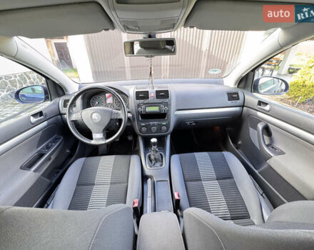 Синій Фольксваген Гольф, об'ємом двигуна 1.4 л та пробігом 196 тис. км за 6100 $, фото 16 на Automoto.ua