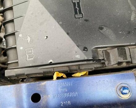 Синий Фольксваген Гольф, объемом двигателя 1.39 л и пробегом 255 тыс. км за 5700 $, фото 13 на Automoto.ua